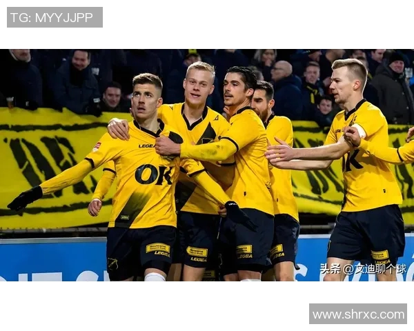 哥伦比亚与日本足球对决前瞻分析及球队最新动态揭秘